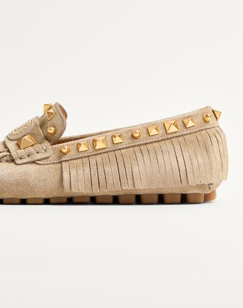 Valentino Garavani - Plaster Caster Driver Loafer In Suede With Fringes - Desert Sand - Woman - Loafers